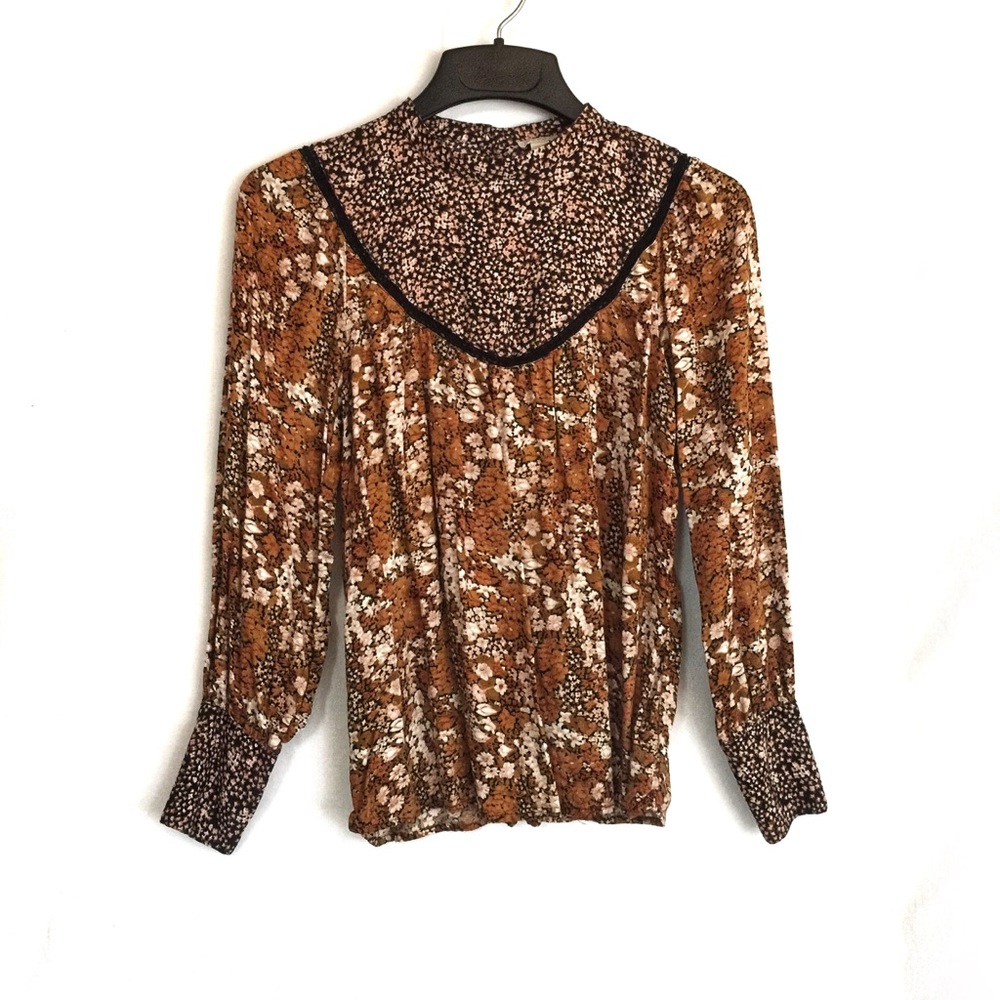 Hinge women’s top floral fall cottage core Size XS